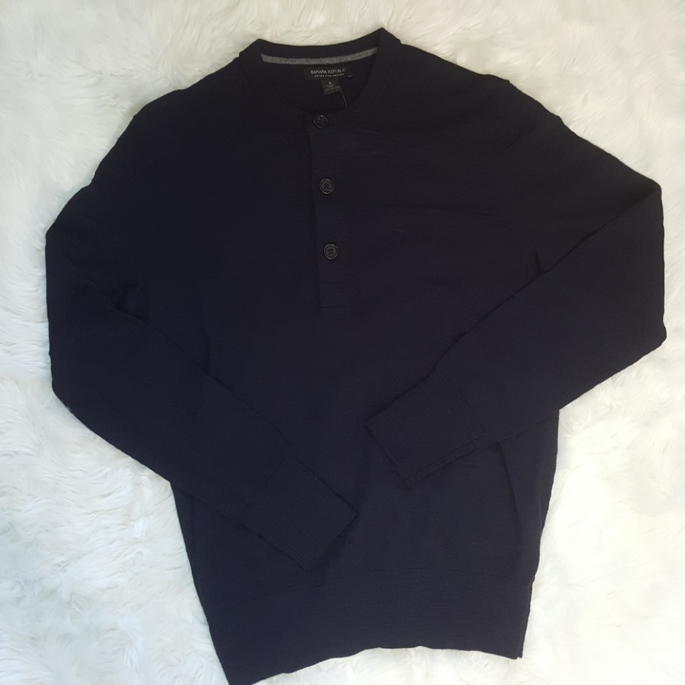 Banana Republic Extra Fine Merino Wool size S